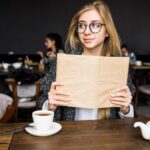 10 Kebiasaan Unik Pemilik Menu Cetak Daripada QR Code