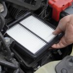 Cara Cek Filter Udara Mobil Sambil Menikmati Kopi Gula Aren