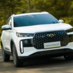 Perbandingan Kinerja Tiggo Cross CSH dan Rocky e-Smart Hybrid