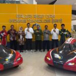 Kolaborasi ITS Luncurkan Dua Mobil Hemat Energi di KMHE