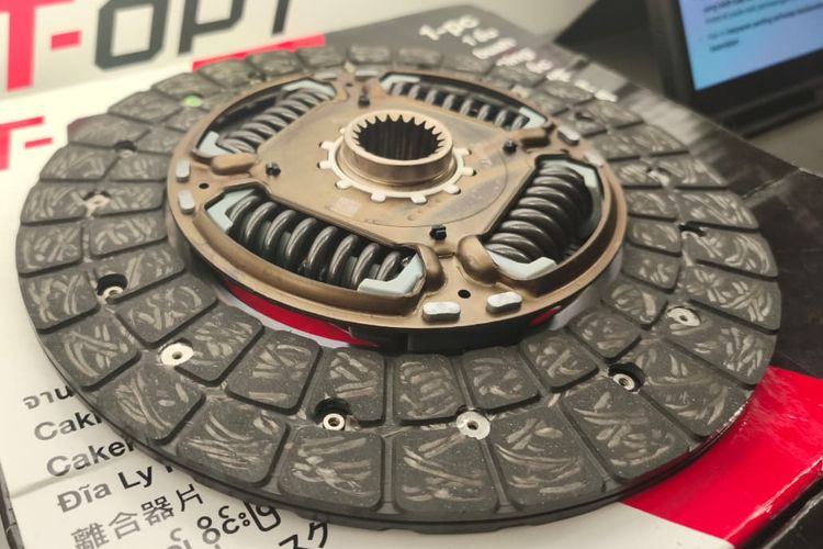 Teknologi Ini Membuat Perpindahan Kopling Lebih Lancar