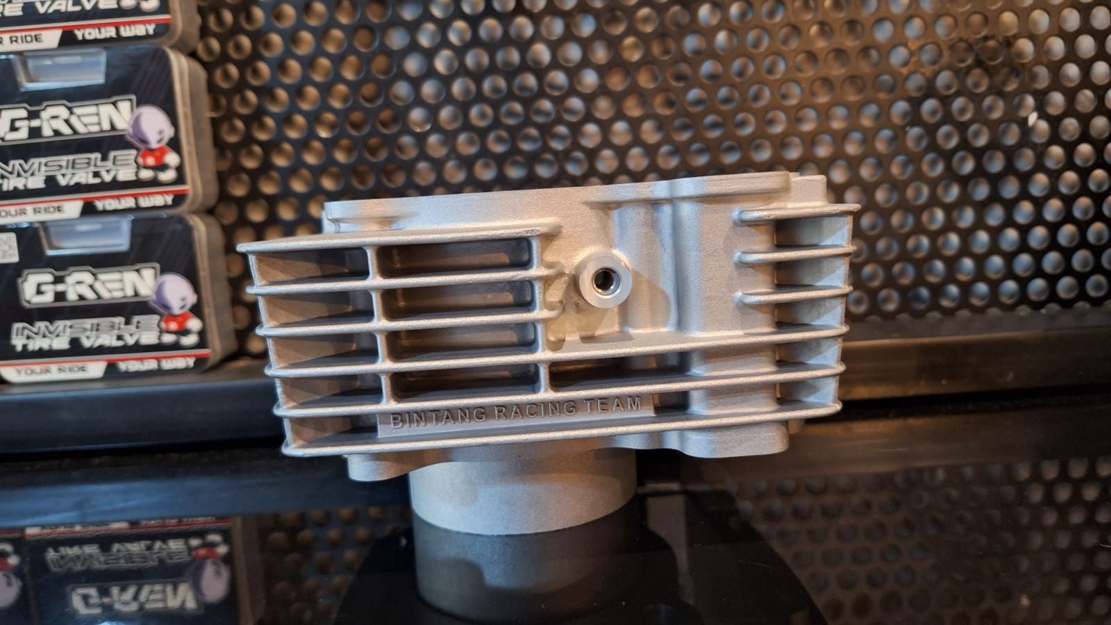 Blok Silinder Motor Radiator dengan Sirip, Keunggulannya Apa?