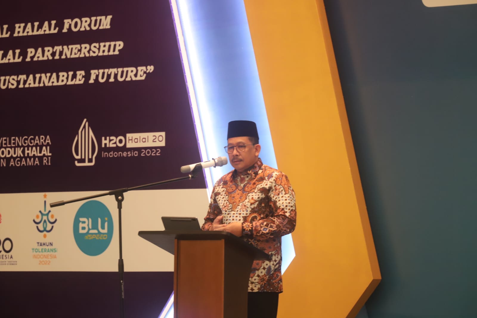 Wamenkeu Anggito Abimanyu Dorong Kemitraan Produk Halal dan Keuangan Syariah