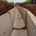 Kontraktor Diduga Pasang U-Ditch Tidak Standar SNI Demi Raup Untung Besar