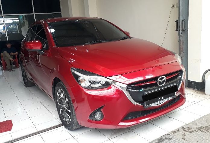 Cocok untuk Kuliah, Harga Mazda 2 Hatchback 2018 Bekas!