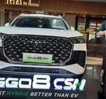 Chery Menggebrak Bandung, Perkenalkan Tiggo 8 CSH dan J6T Listrik